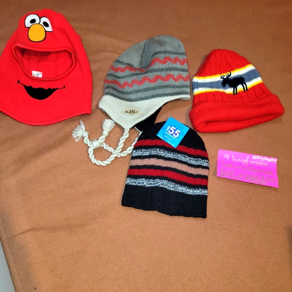 Bundle of hats (boys or unisex)